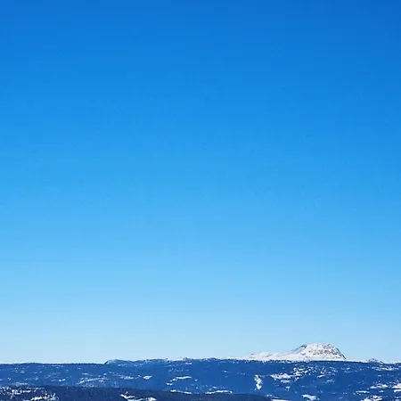 Slettabu By Norgesbooking - With Lovely View Ron